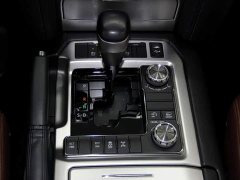 Lexus 5.7L Edition - фото 14