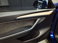 Tesla Model Y Edition - фото 7