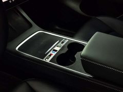 Tesla Model Y Edition - фото 9