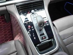 Porsche Panamera 4 Executive Extended Platinum Edition 2.9T - фото 11