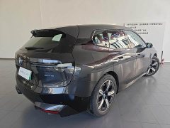 BMW iX xDrive40 - фото 11
