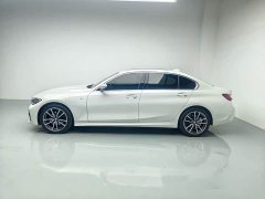 BMW 3 325Li M - фото 6