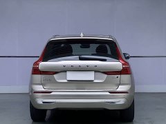 Volvo XC60 B5 AWDLuxury Edition - фото 5