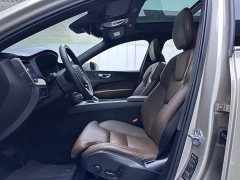 Volvo XC60 B5 AWDLuxury Edition - фото 8