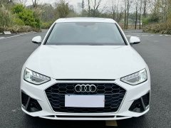 Audi A4L 40 TFSI Fashionable and Dynamic - фото 2