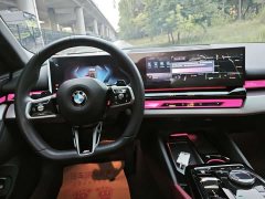 BMW 5 Series 2026 525Li M Sports Package - фото 10