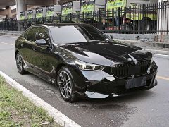 BMW 5 Series 2026 525Li M Sports Package - фото 3