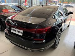 Volkswagen Passat 330TSI Deluxe Edition - фото 15