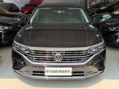 Volkswagen Passat 330TSI Deluxe Edition - фото 2