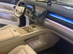 NIO ES8 Six-seater Executive Deluxe Edition - фото 4