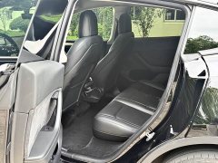 Tesla Model Y standard range rear-wheel drive version - фото 7