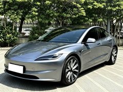 Tesla Model 3 facelift, long-range all-wheel drive version - фото 1
