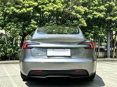 Tesla Model 3 facelift, long-range all-wheel drive version - фото 12