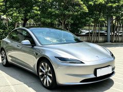 Tesla Model 3 facelift, long-range all-wheel drive version - фото 3