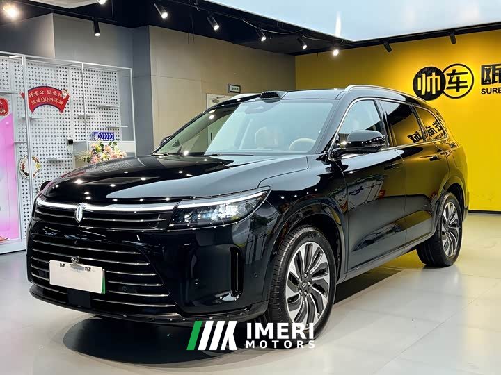 AITO Wenjie M7 1.5T four-wheel drive Plus version 5 seats - автомобиль из Китая