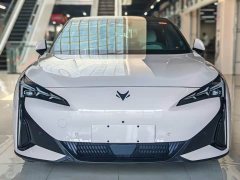 Lynk & Co JiFox Alpha S5 560MAX 185kW - фото 1
