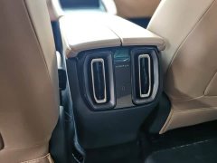 Lynk & Co JiFox Alpha S5 560MAX 185kW - фото 11