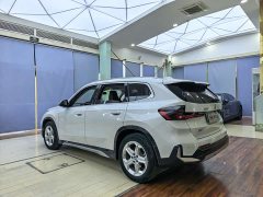 BMW iX1 2025 eDrive25L X Design Package - фото 16