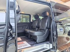 Mercedes-Benz Vito 2023 2.0T Business Edition 7 seats - фото 13