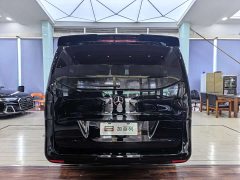 Mercedes-Benz Vito 2023 2.0T Business Edition 7 seats - фото 17