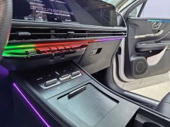Lynk & Co Adventurer 2.0T two-wheel drive exclusive edition - фото 8