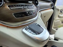 Mercedes-Benz V-Class 2022 V 260 L Long Wheelbase Luxury Edition - фото 8