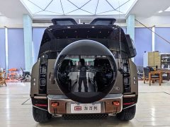 Land Rover Defender 110 3.0T P400 X - фото 17