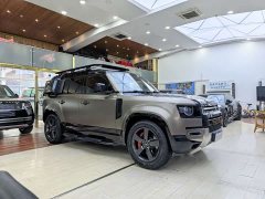 Land Rover Defender 110 3.0T P400 X - фото 3