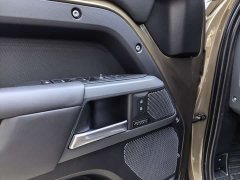 Land Rover Defender 110 3.0T P400 X - фото 6