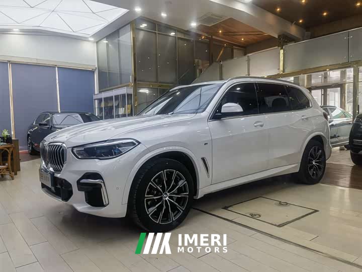 BMW X5 2022 facelift xDrive 30Li exclusive M sports package - автомобиль из Китая