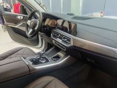 BMW X5 2022 facelift xDrive 30Li exclusive M sports package - фото 9