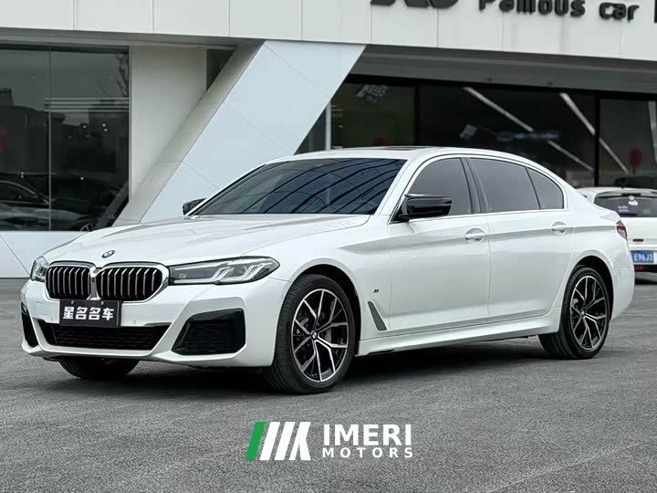 BMW 5 Series 2022 Facelift Three 530Li Exclusive M Sports Package - автомобиль из Китая