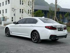 BMW 5 Series 2022 Facelift Three 530Li Exclusive M Sports Package - фото 9