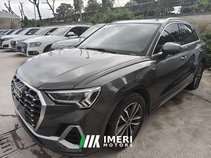 Audi Q3 35 TFSI Fashionable and Elegant - автомобиль из Китая