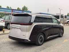 Denza D9 Pioneer Four-Seat Founder Edition - фото 4