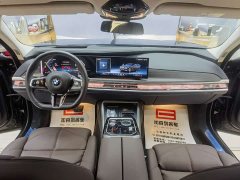 BMW 7 Series 2023 740Li M Sport Package - фото 10