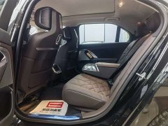 BMW 7 Series 2023 740Li M Sport Package - фото 12