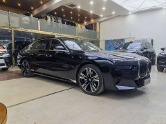 BMW 7 Series 2023 740Li M Sport Package - фото 3