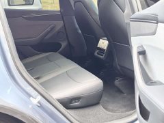 Tesla Model Y 2025 rear-wheel drive version - фото 10