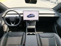 Tesla Model Y 2025 rear-wheel drive version - фото 11