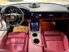 Porsche Taycan 2022 Taycan 4S - фото 15