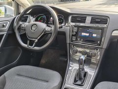 Volkswagen Golf Pure Electric 2020 Chi - фото 12