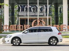 Volkswagen Golf Pure Electric 2020 Chi - фото 2