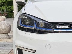 Volkswagen Golf Pure Electric 2020 Chi - фото 9