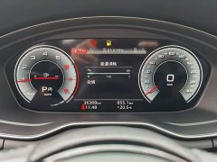 Audi A4L 40 TFSI Luxury Dynamic - фото 15
