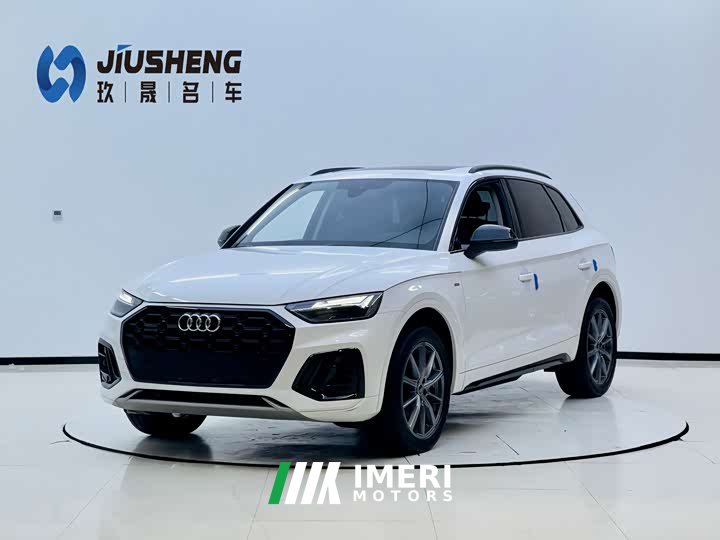 Audi Q5L 2022 40T fashionable and dynamic - автомобиль из Китая