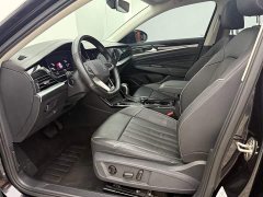 Volkswagen Passat 2022 330TSI Elite Edition - фото 9