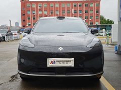 Lynk & Co Hyper HT 825 Max - фото 2