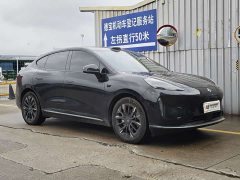 Lynk & Co Hyper HT 825 Max - фото 3