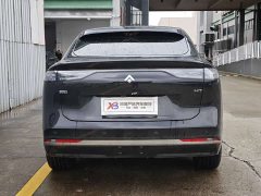 Lynk & Co Hyper HT 825 Max - фото 7